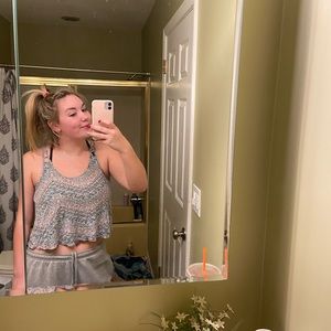 printed ladder sleeved tank